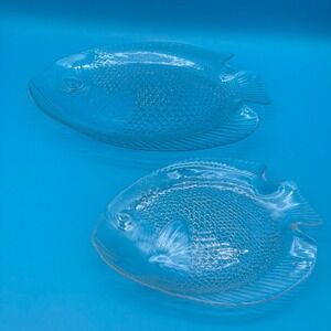Vintage Arcoroc France Clear Glass Fish Platters Set of 2 Poisson Scale Texture